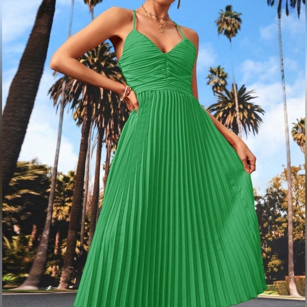 Women's Solid Color Pleated Hem Cami Dress With Ruffles